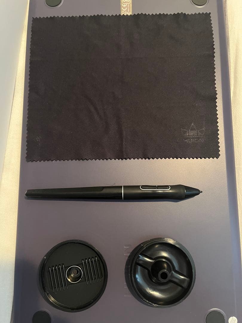 HUION 液晶ペンタブレット キャンバス13 正常動作品