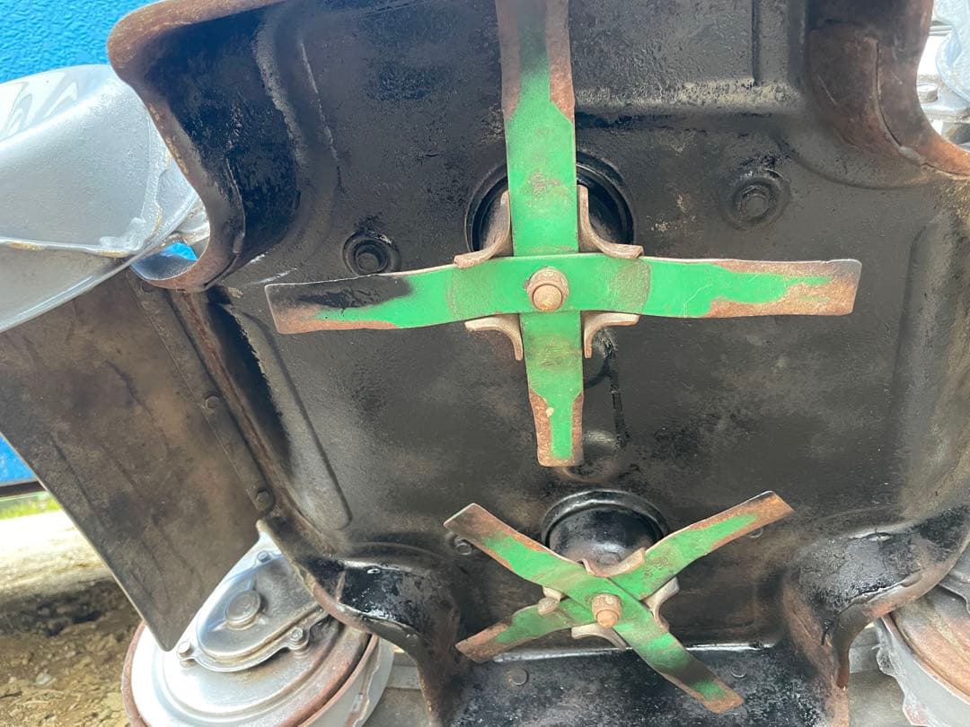 中古スパイダーモアイセキ4WD実働SP851A