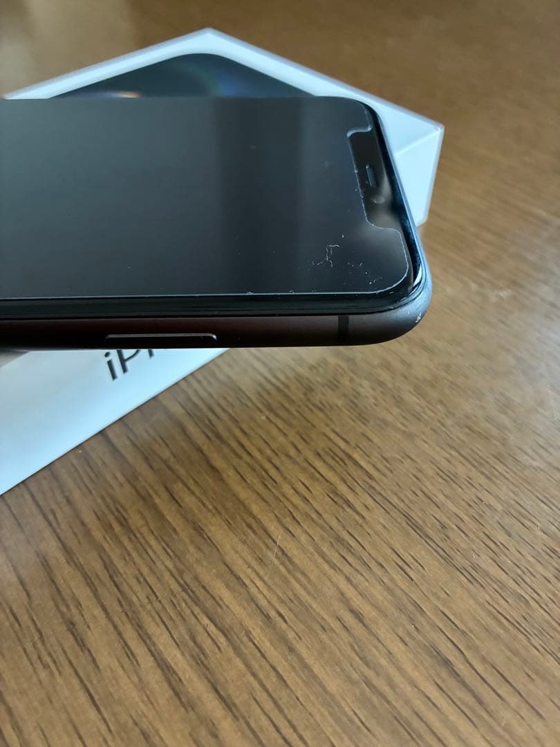 iPhone 11 128GB ブラック本体