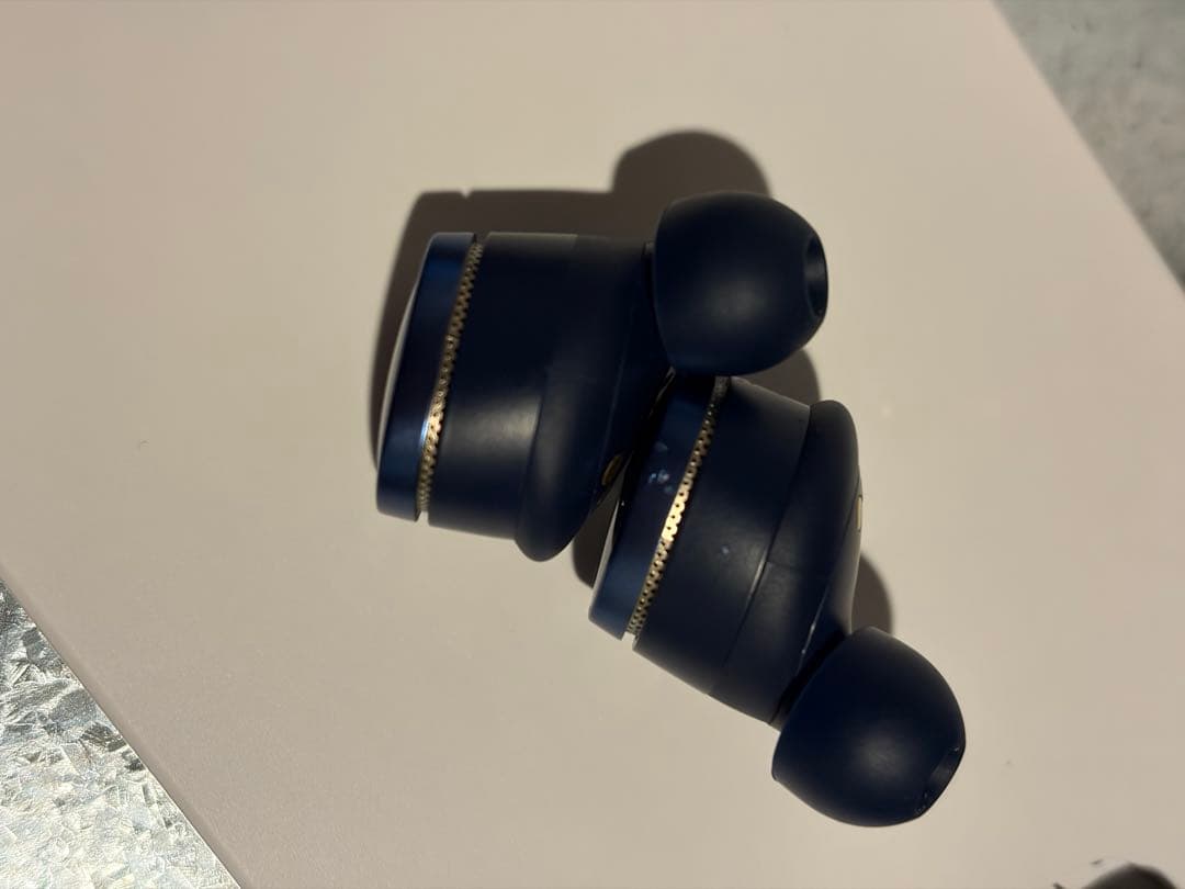 Bowers & Wilkins Pi8 B&W イヤホン ブルー