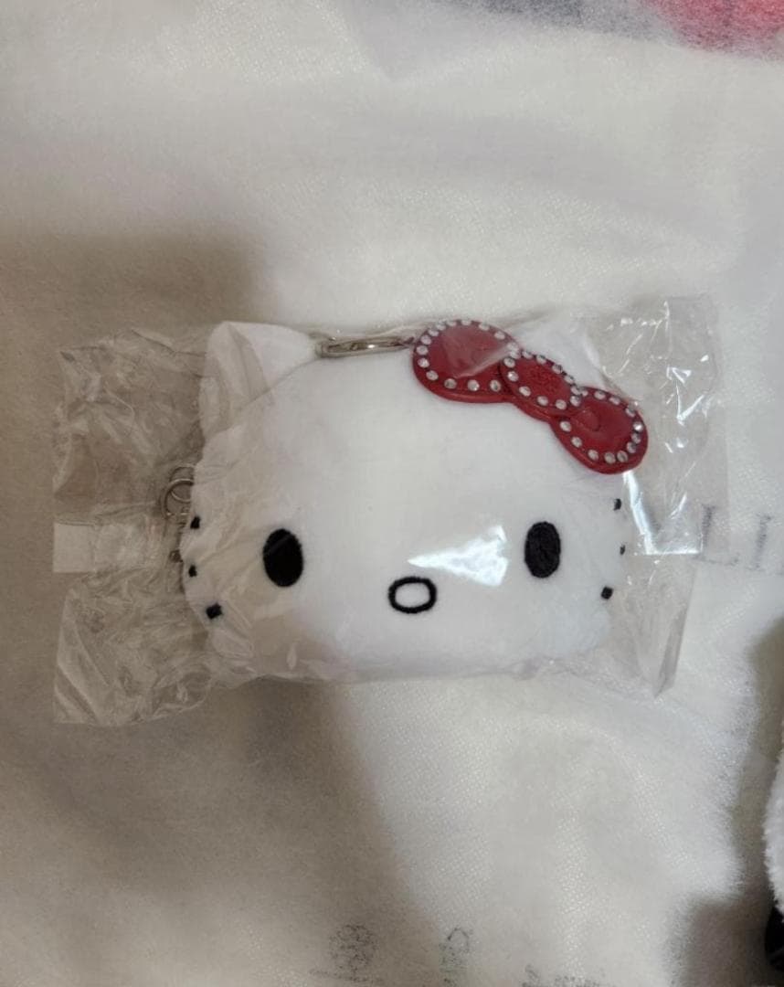 SNIDEL ファー ハンドバッグ & ハローキティ キーチェーン
