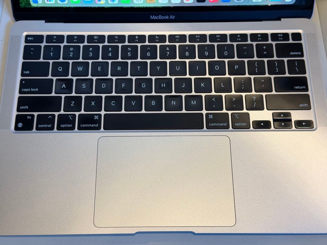 Apple MacBook Air (M1, 2020) シルバー US