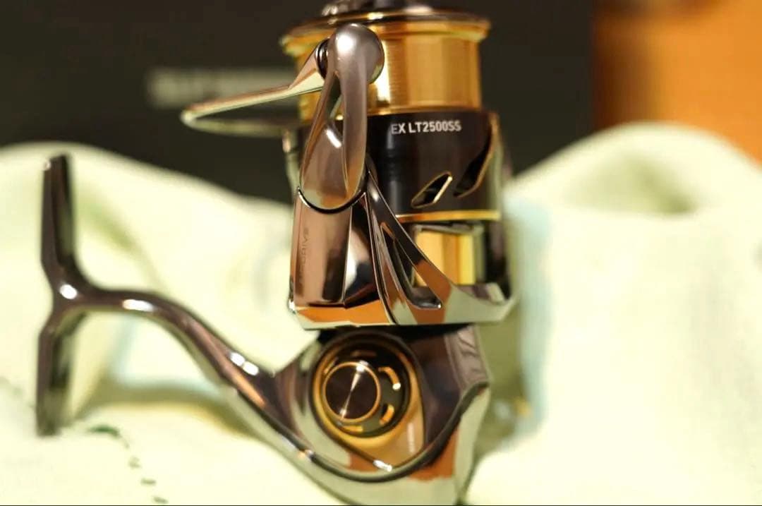 ダイワ 22イグジスト2500 セミオーダー　センシティブチューン