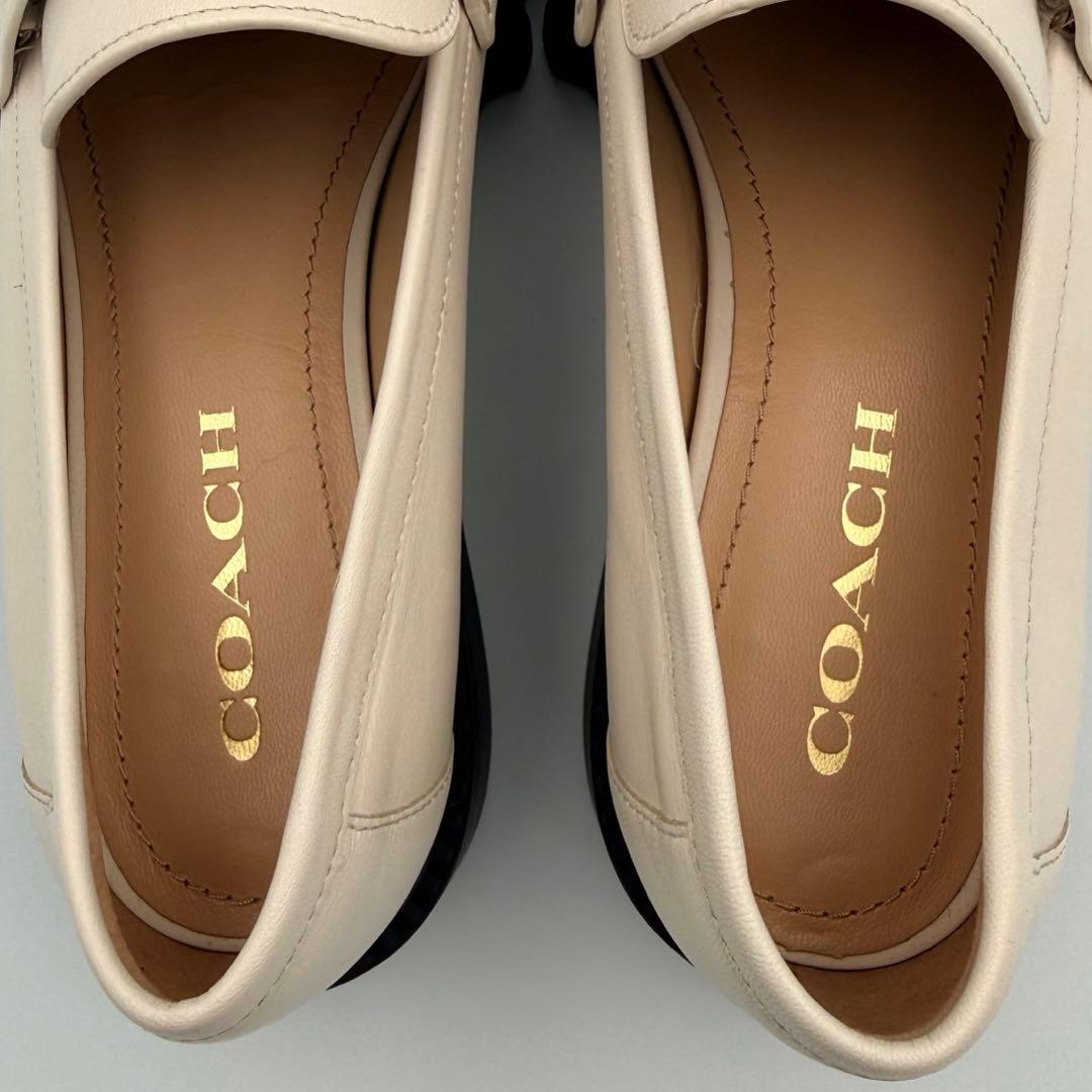 【極上品】COACH 厚底ローファー ホワイト レザー かわいい カジュアル系