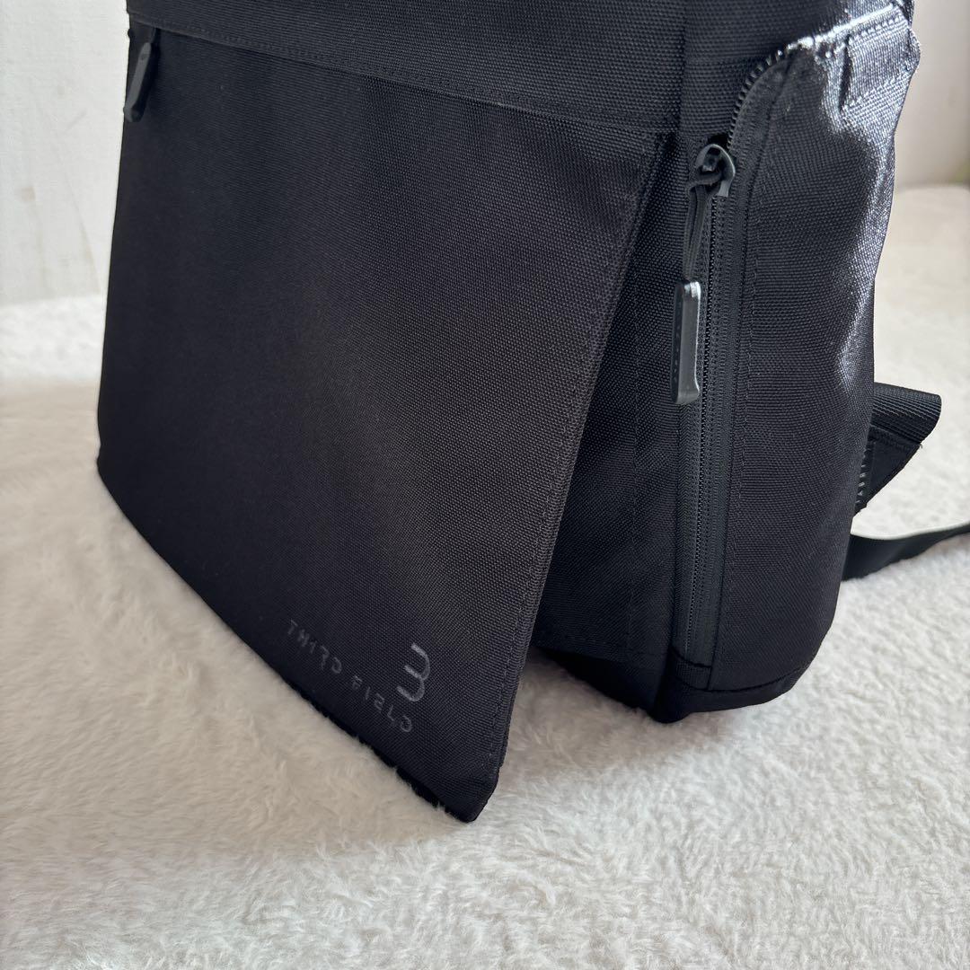 【美品✨】コクヨ THIRD FIELD 立てるバッグパック ビジネス PC収納