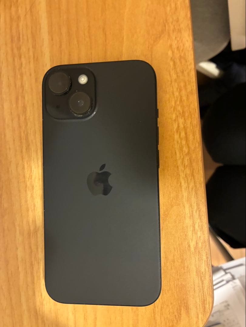 Apple iPhone 15 ブラック 128GB