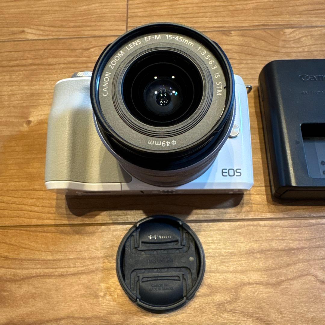 CANON kiss me デジタルカメラ ミラーレスカメラ