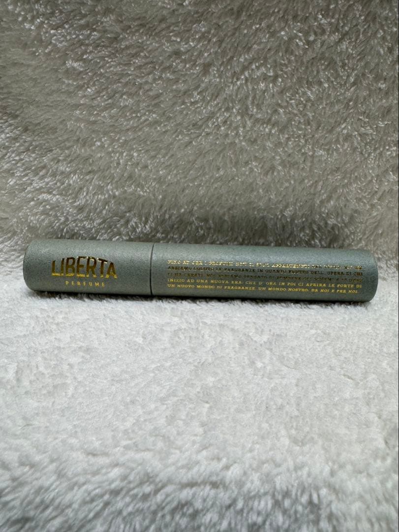 LIBERTA PERFUME スプレータイプ 4種