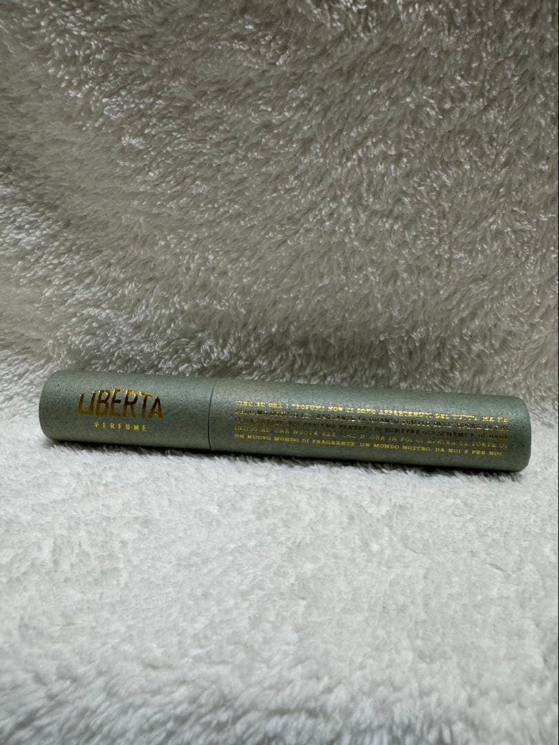 LIBERTA PERFUME スプレータイプ 4種