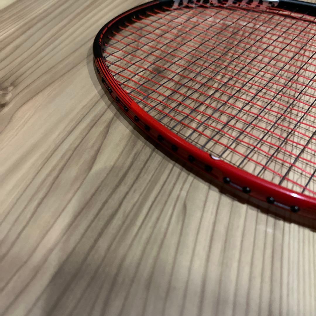 ASTRO CONTROL 88 バドミントンラケット 黒赤