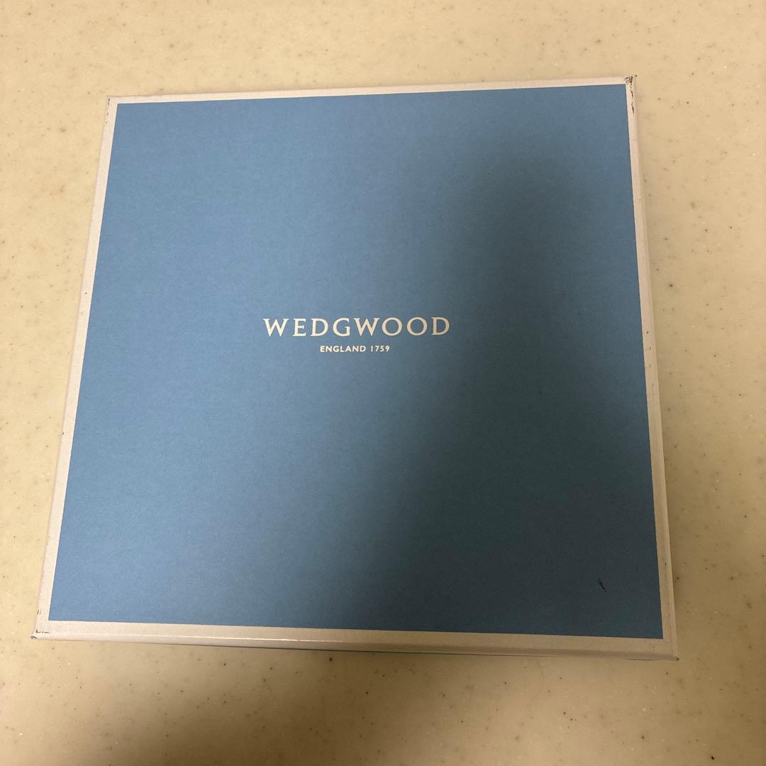 【未使用品】ウェッジウッド　フロレンティーン　サーモンピンク　プレート20cm