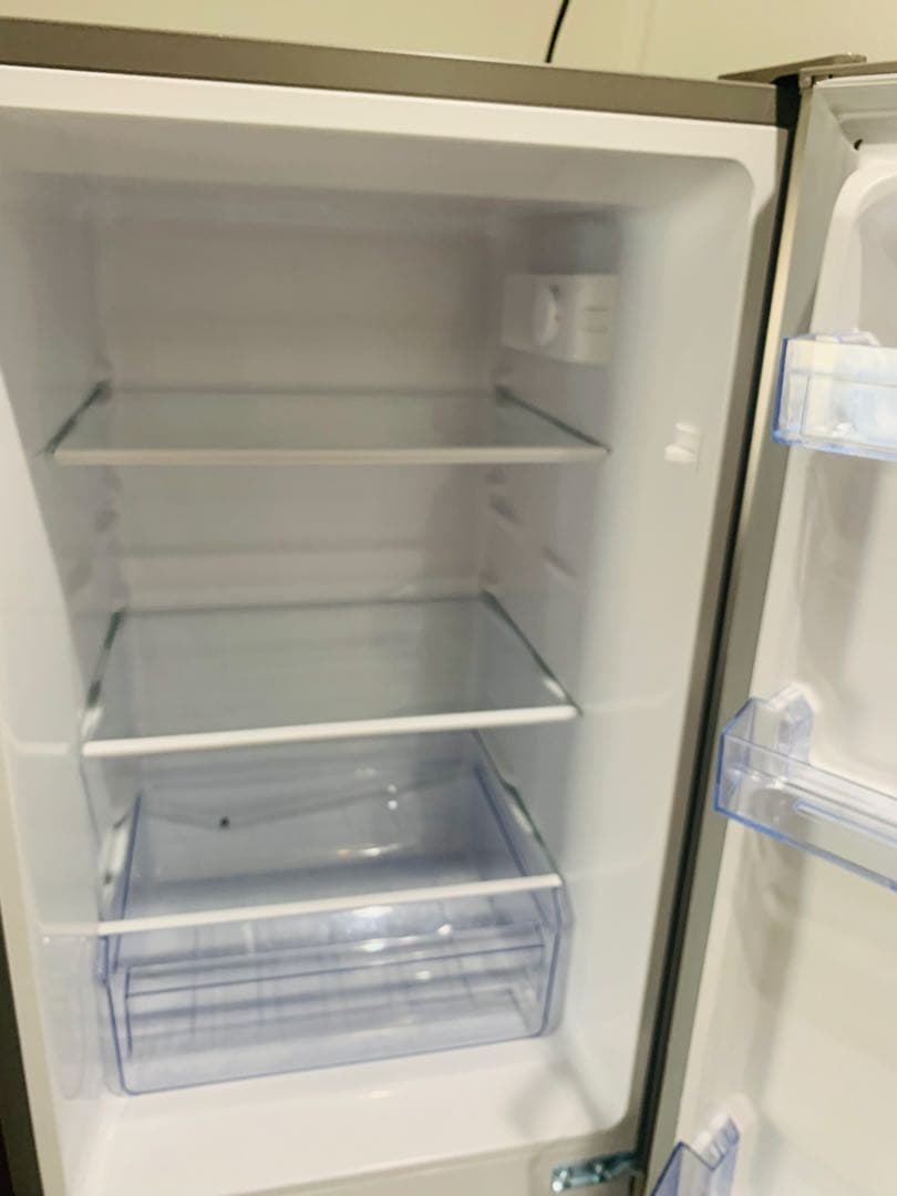 TCL冷蔵庫　173リットル　2024年製　中古品