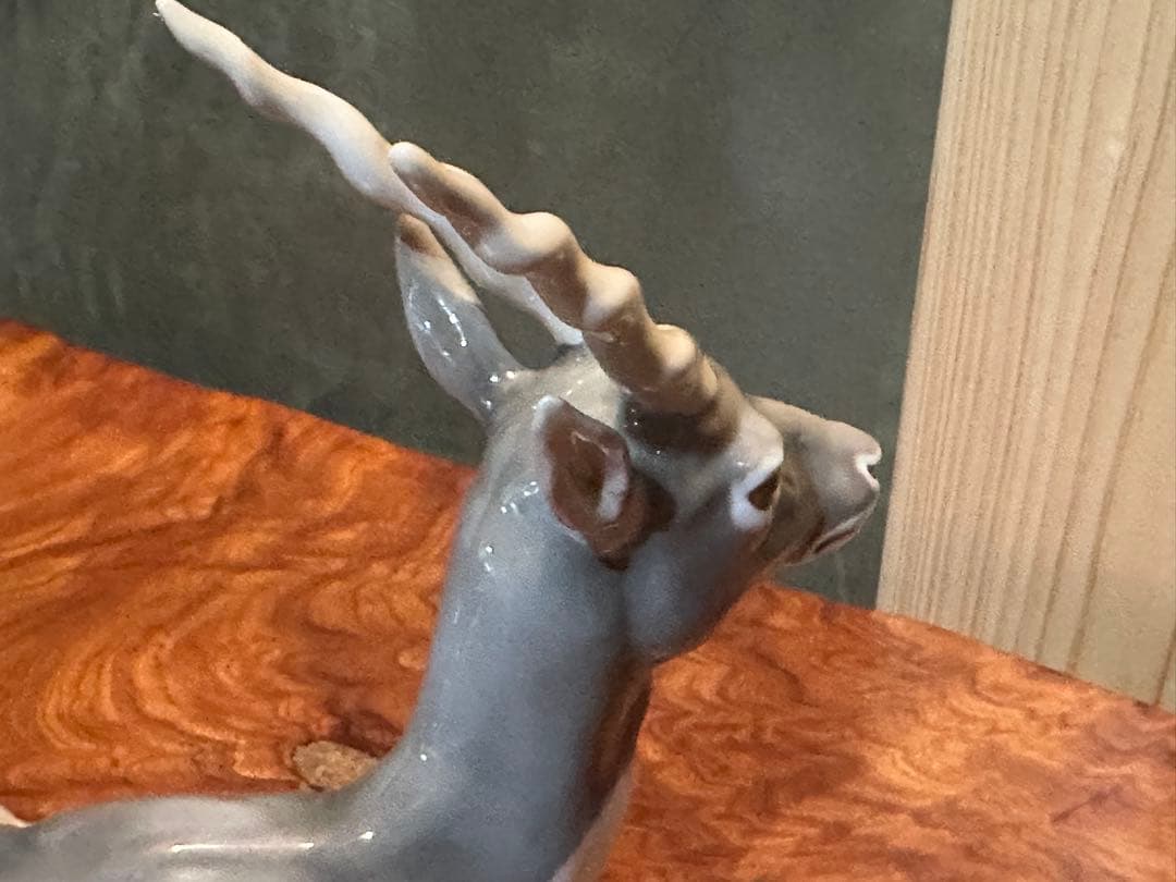 アンテロープ　陶器置物　最終価格