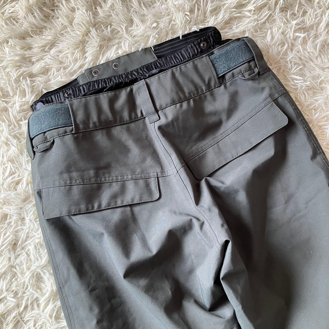 #6N✨ QUICK SILVER✨スキー スノボ ウェア 上下セット メンズM