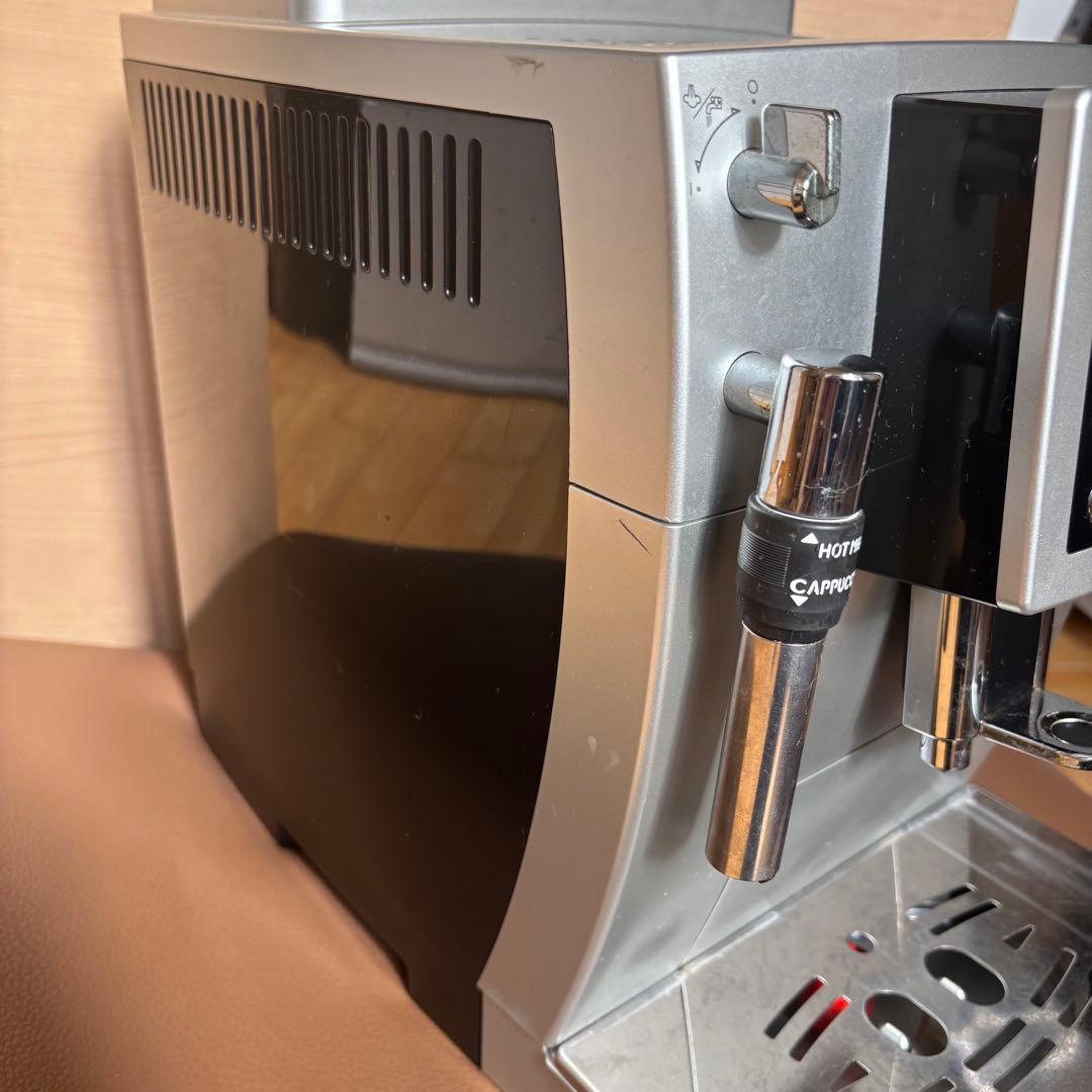 De'Longhi Magnifica Sスペリオレ エスプレッソマシン