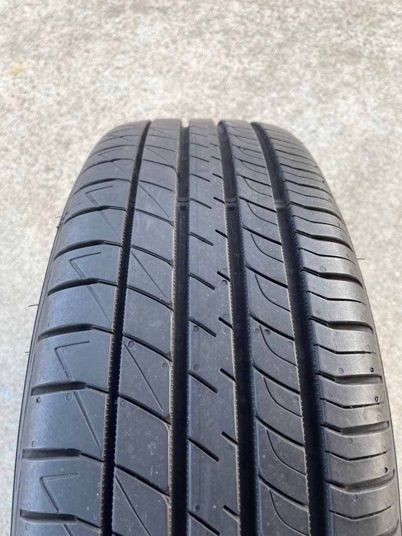 バリ山！　185/60R16 ヤリス　アクア　フィット　夏タイヤ
