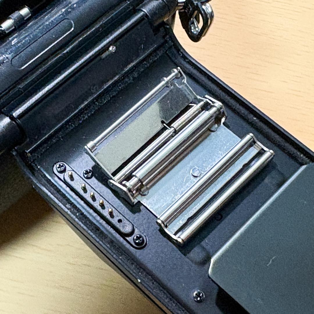 中古Nikon F5　フィルム 一眼レフカメラ