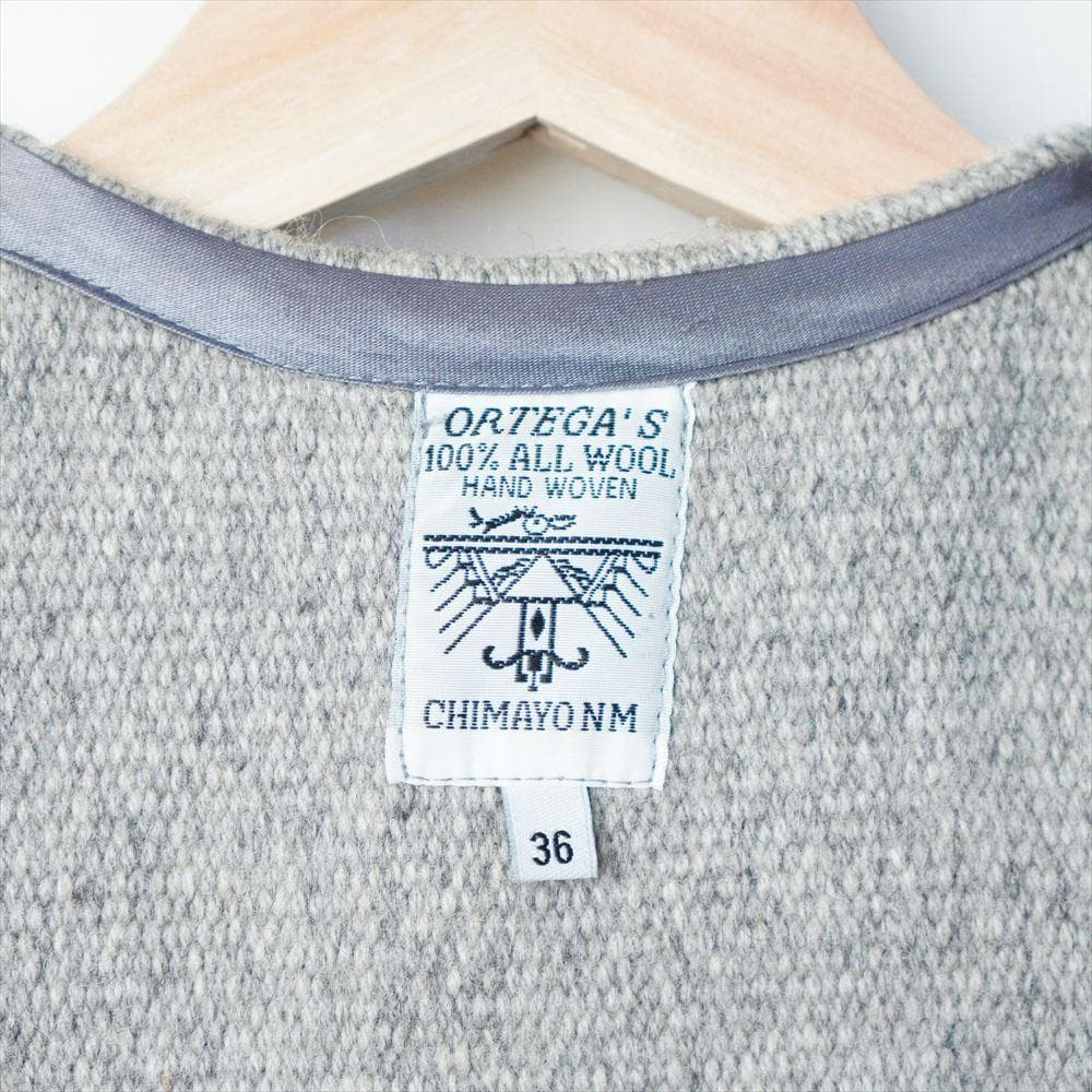 オルテガ チマヨ ベスト ウール グレー スクエア 36