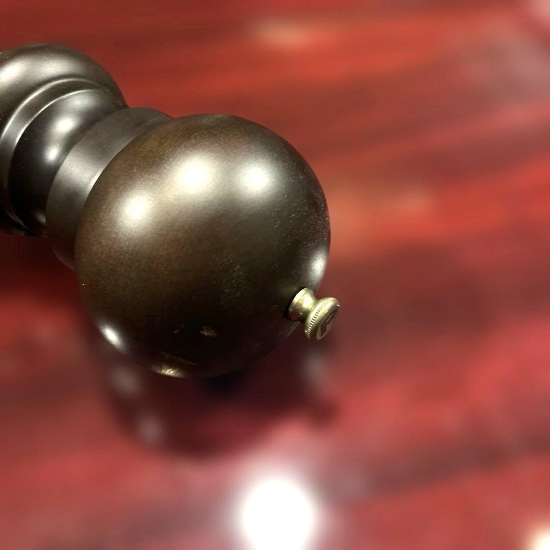 超巨大 PEUGEOT 黒 ペッパーミル