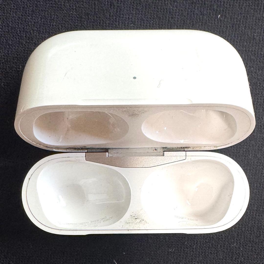 AirPods pro2 usb-c 本体 イヤーチップ新品　充電ケース付き