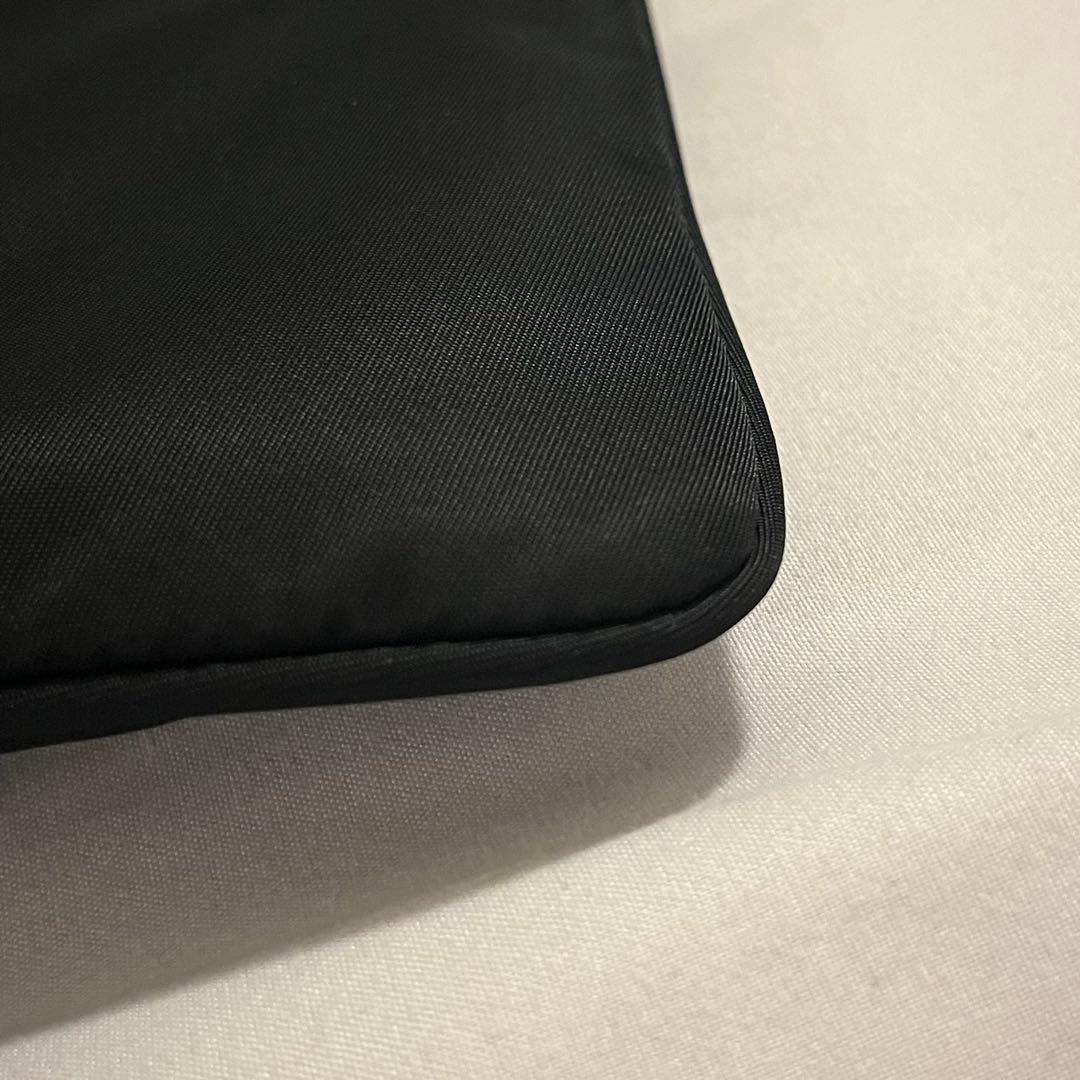 プラダ ショルダーバッグ　ナイロン　梨花さん愛用