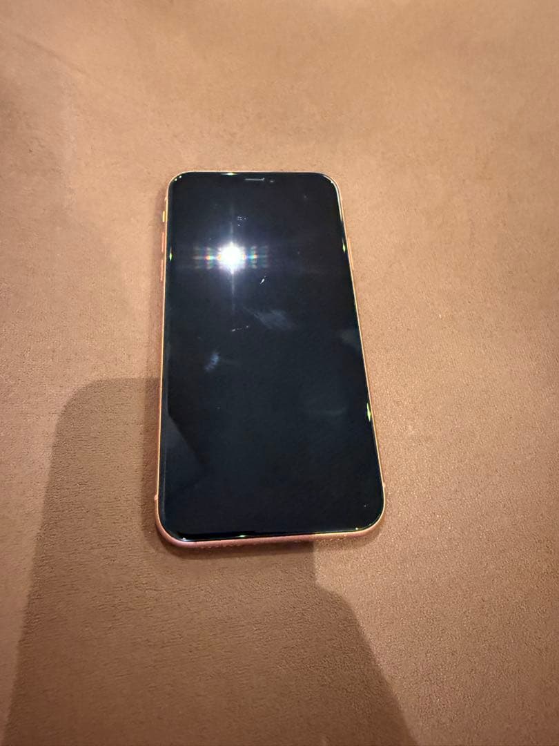 iphone xr 64gb コーラル　バッテリー77%