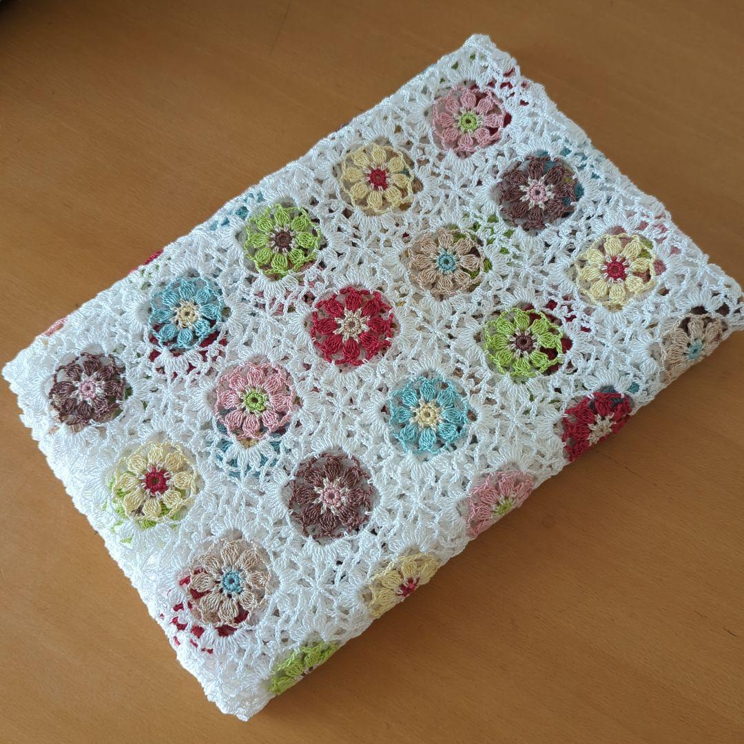 がちさま専用　マルチカバー　レース編み