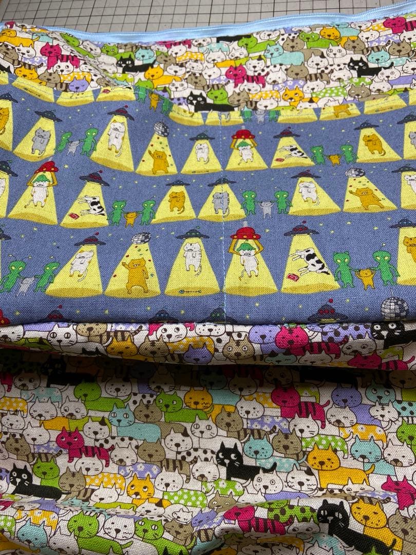 サイドポケット付きトートバッグ　トランク風ポーチ　LR⭐︎