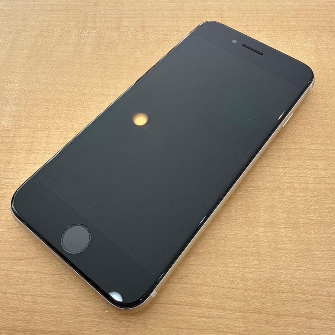 iPhone SE 第3世代 スターライト 64GB SIMフリー