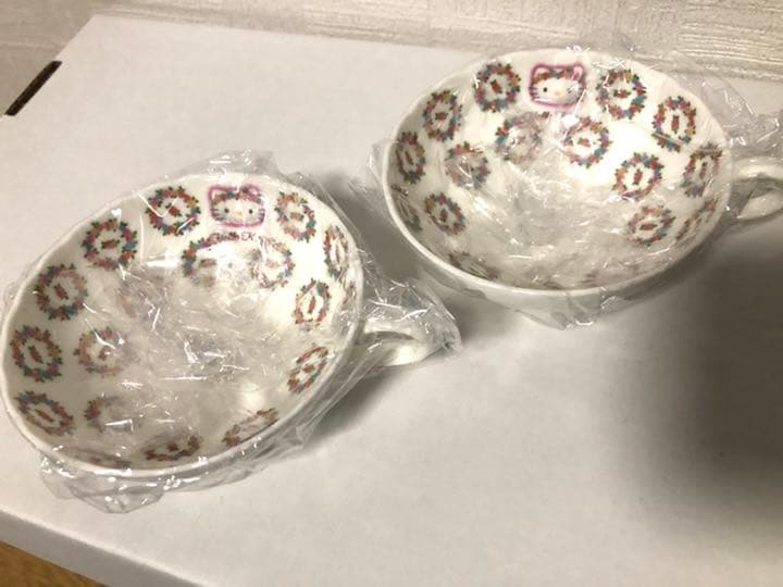 【新品未使用・限定】ハローキティ 花柄 食器 2001年 ティーカップ サンリオ