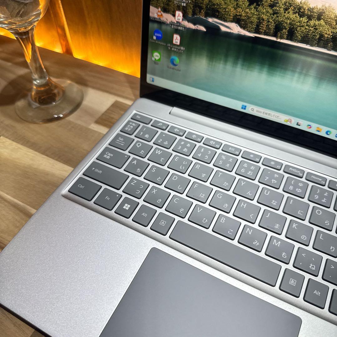 準美品‼️Surface Laptop Go2☘第11世代☘人気ノートパソコン