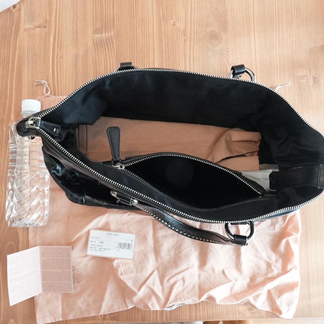 た*ん様 【新品未使用】miu miu 黒 レザー バッグ