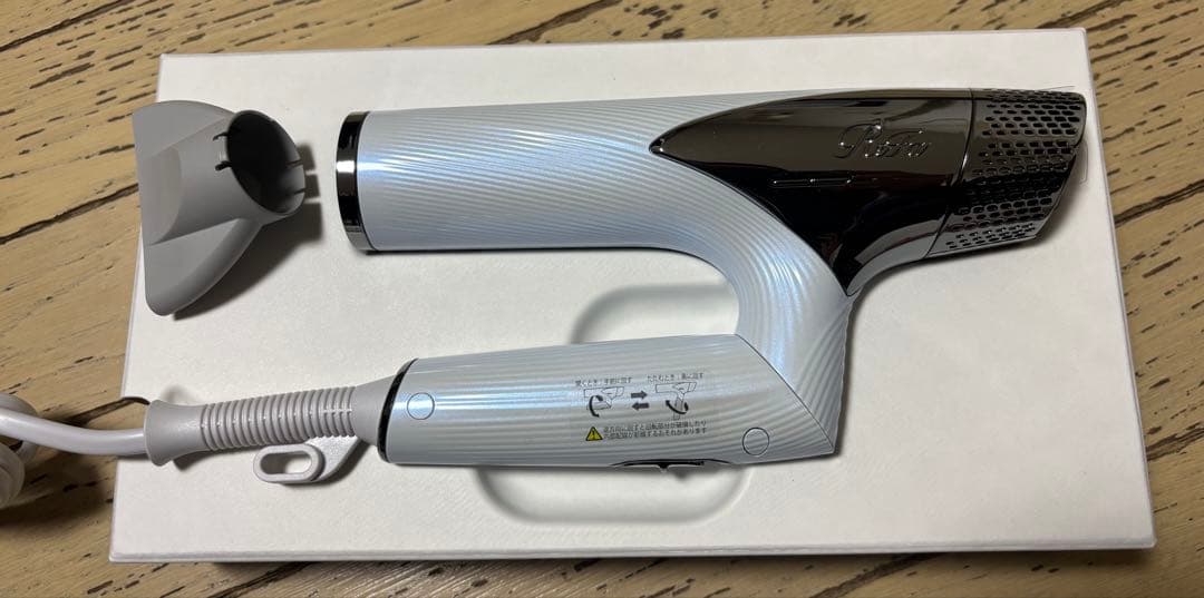 ⭐︎セール⭐︎新品ReFa ヘアドライヤー ホワイト
