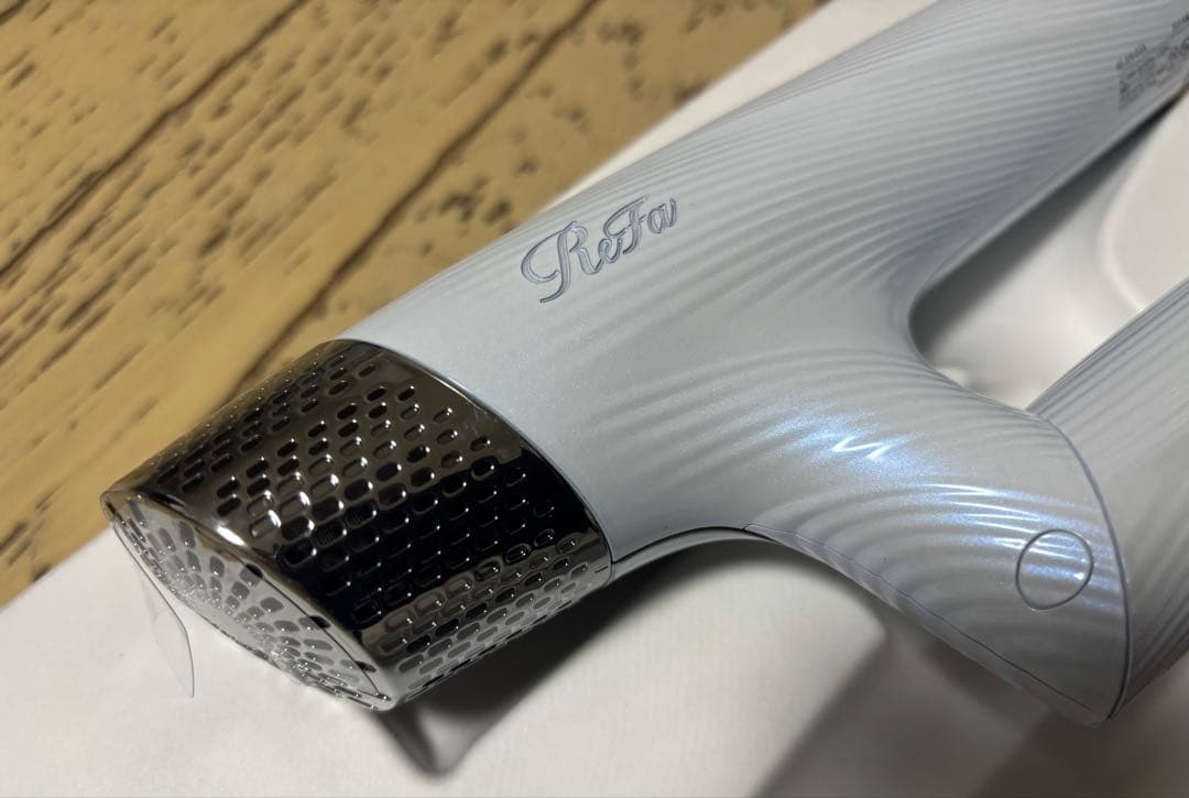 ⭐︎セール⭐︎新品ReFa ヘアドライヤー ホワイト