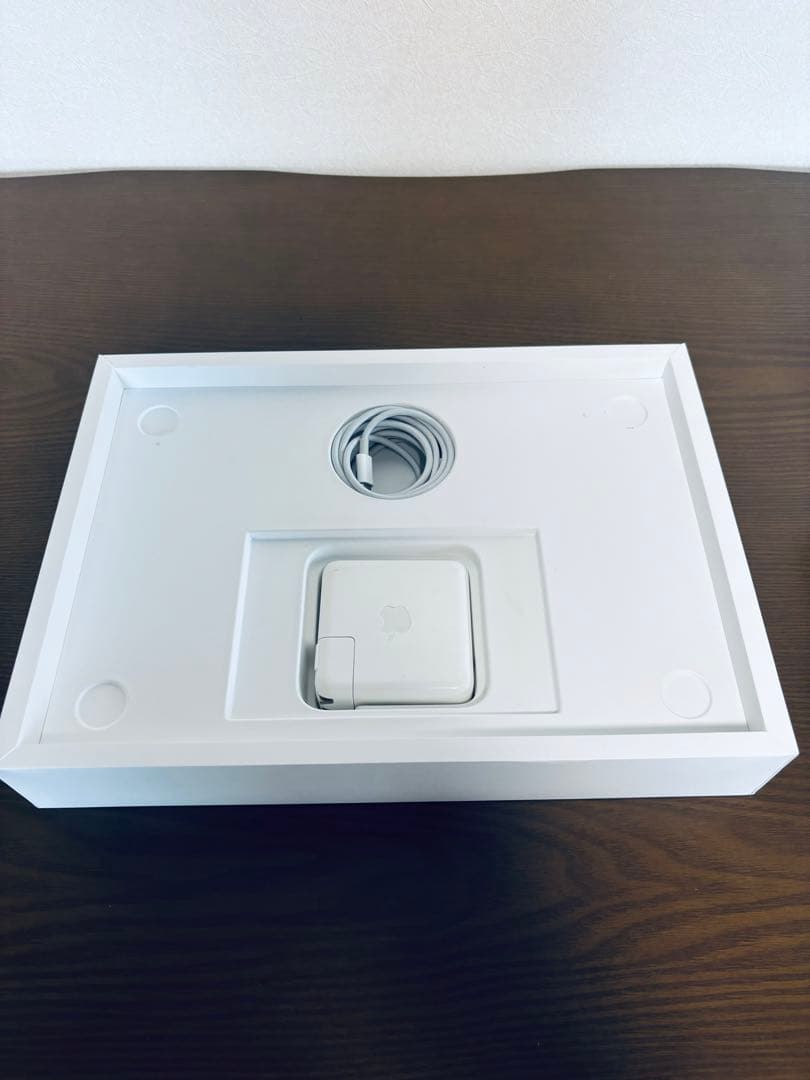 MacBook本体 MacBook Pro 13inch