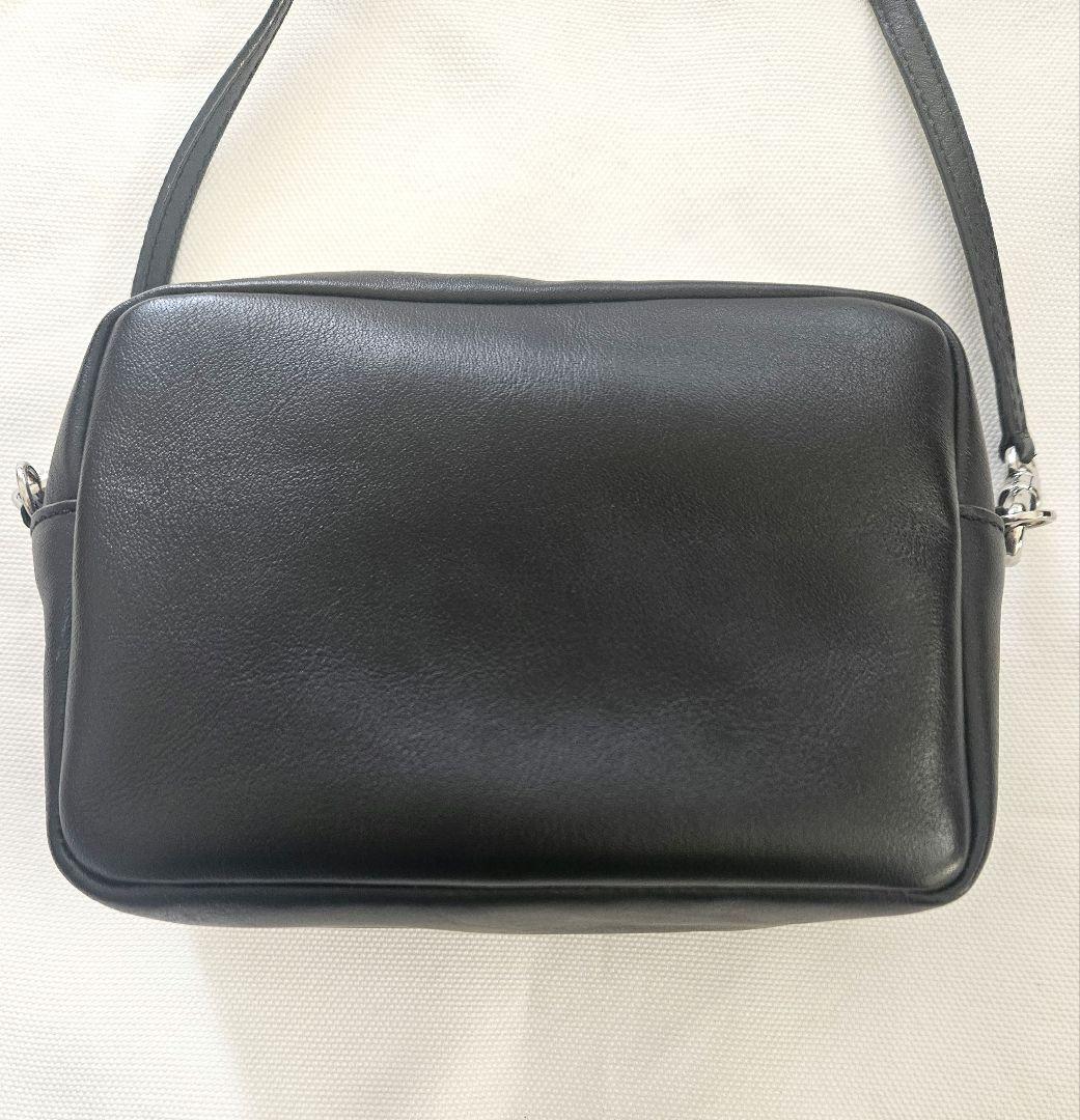 J&M Davidson ブラックショルダーバック LIPSTICK