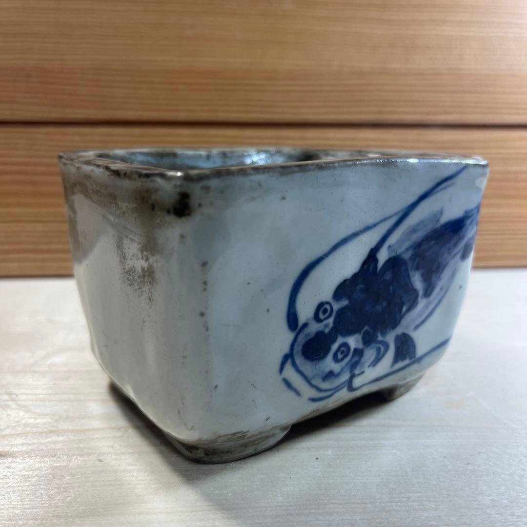 東福寺　植木鉢　落款有り　ナマズ柄