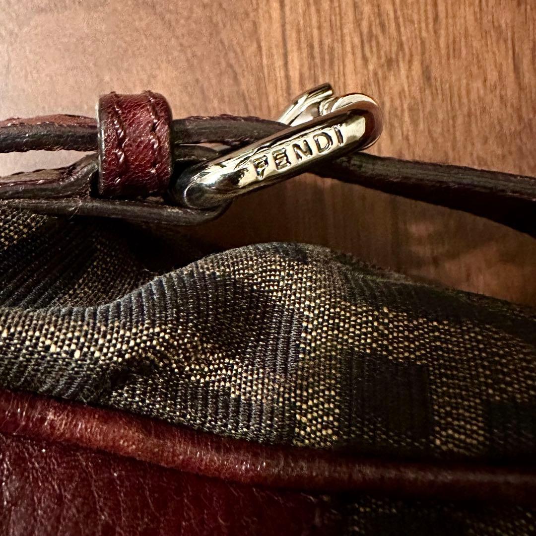 FENDI フェンディ ズッカ　2WAYハンドバッグ ショルダーバッグ ボア付き