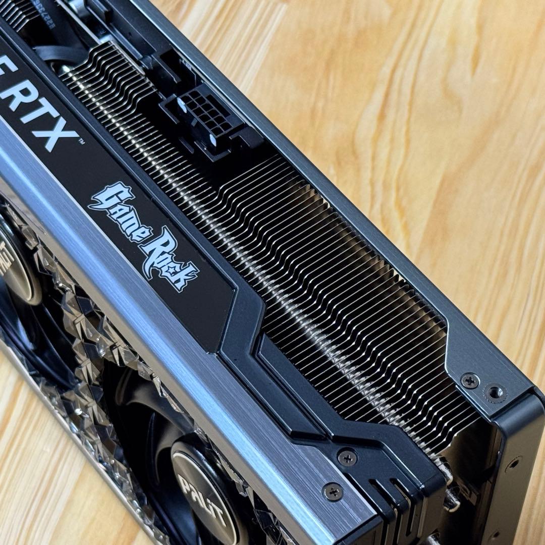 グラフィックボード・グラボ・ビデオカード GeForce RTX 4090 GameRock OmniBlack 24GB