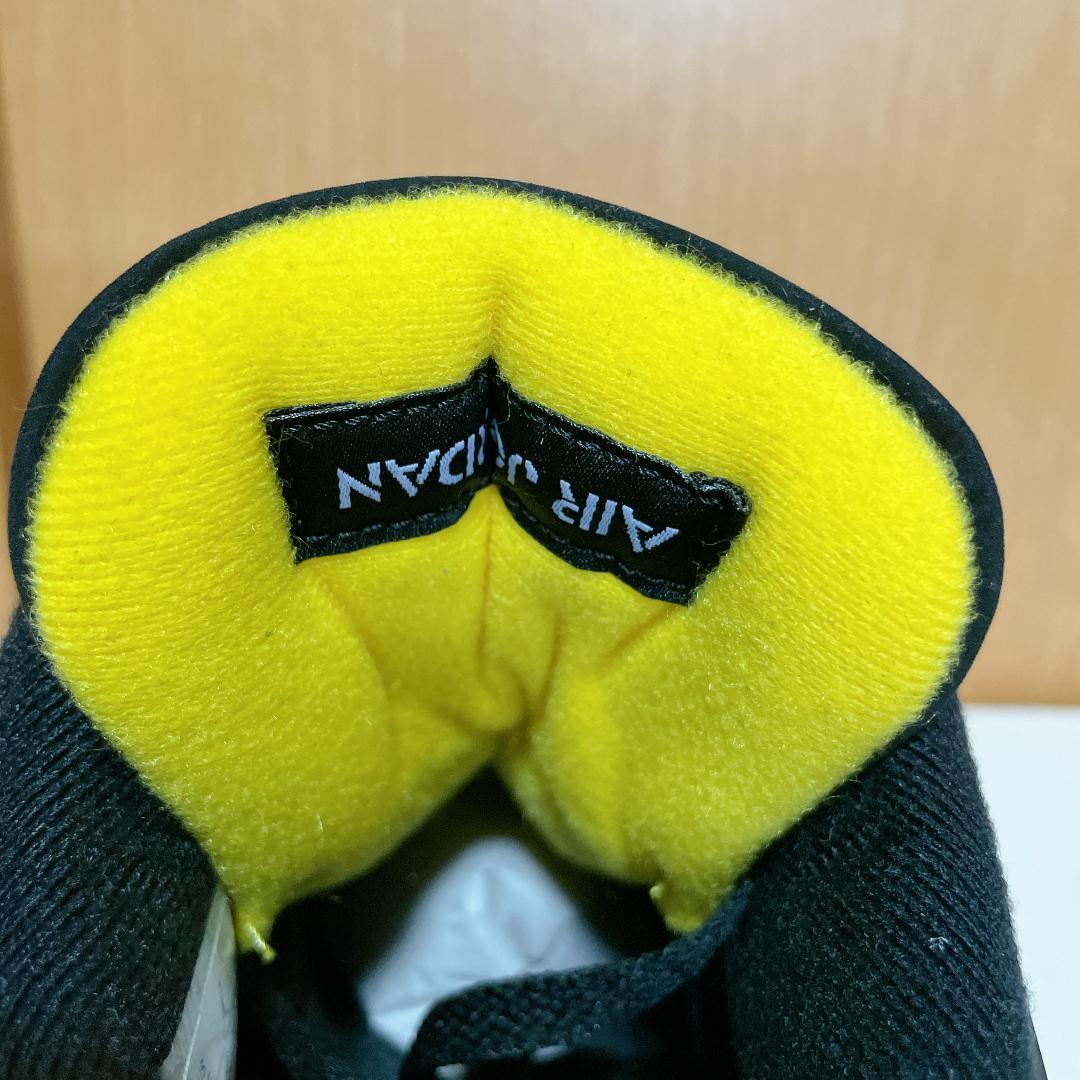 NIKE AIR JORDAN 4 RETRO サンダー ナイキ エア