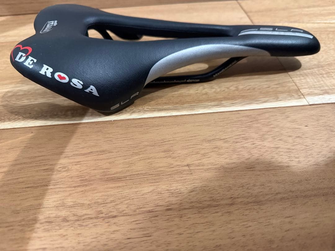 Selle Italia 「セライタリア」 SLR DE ROSA