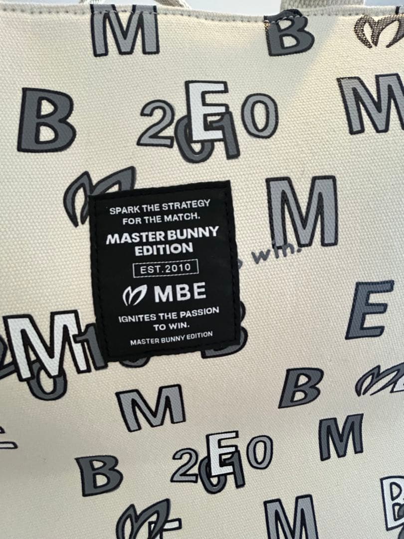 りぷとん⭐︎⭐︎新品　マスターバニー　ロッカーバッグ　22,000円