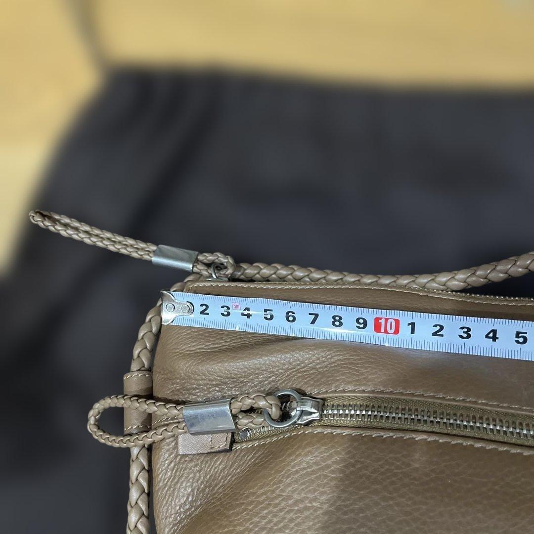 GUCCI インターロッキングブラウンレザー ショルダーバッグ