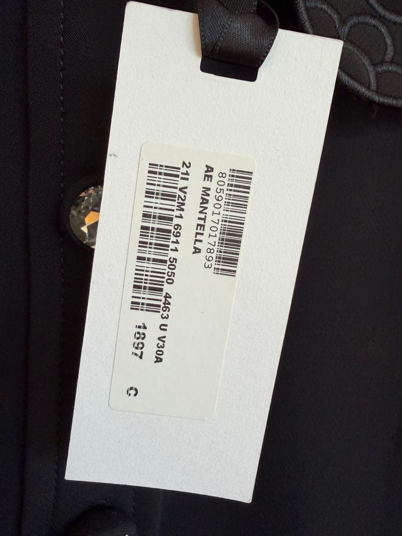 VIVETTA キラキラボタン ワンピース ブラック