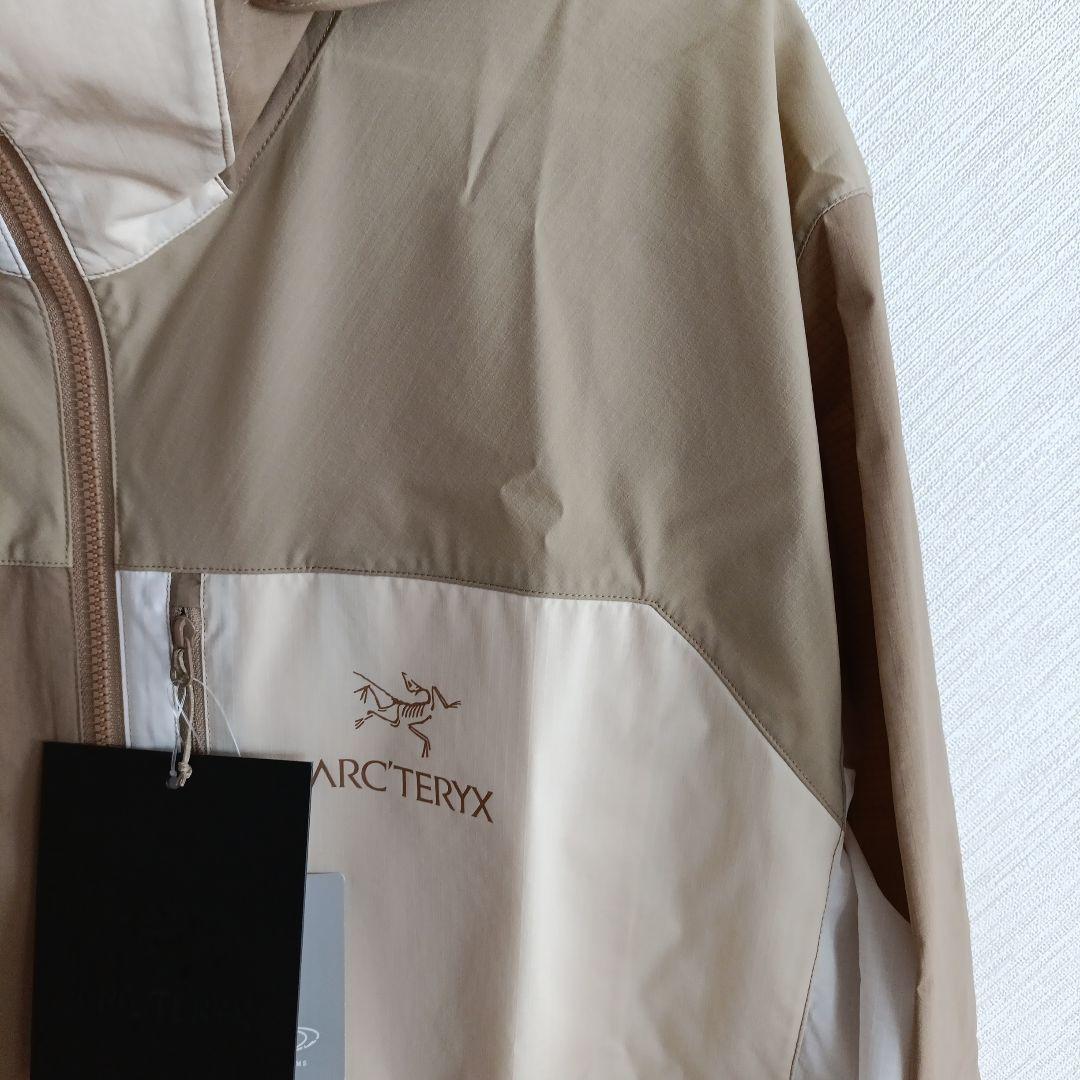 BEAMS×ARC’TERYX Squamish Hoody 未使用