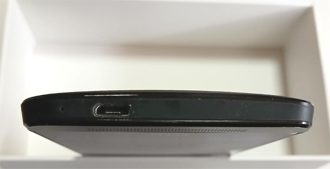 AU HTC L22 J ONE BEATS Android 32GB 極上状態