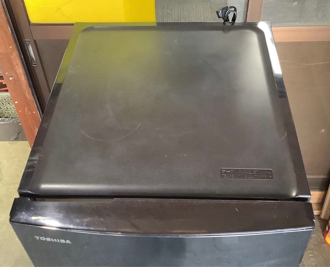 SAITO　2ドア冷蔵庫 東芝 GR-P15BS(K) 153L 18年製