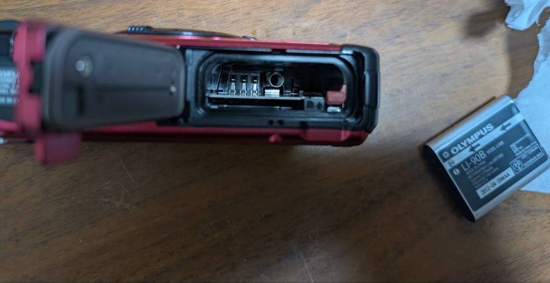 【超美品】OLYMPUS STYLUS TG-2 Tough 防水バッテリー3個