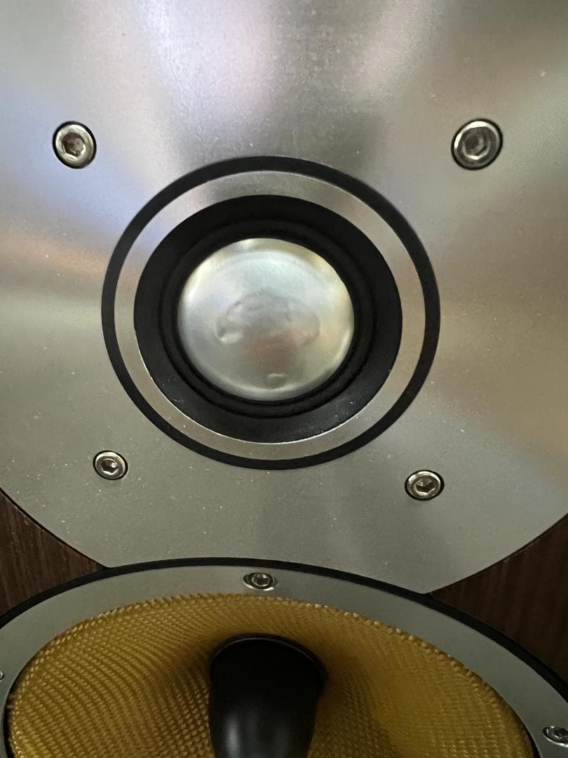 Bowers&Wilkinsトールボーイスピーカー CM7