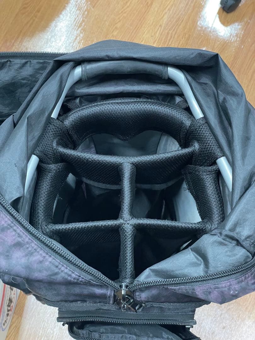 new balance 超軽量迷彩キャディバッグ